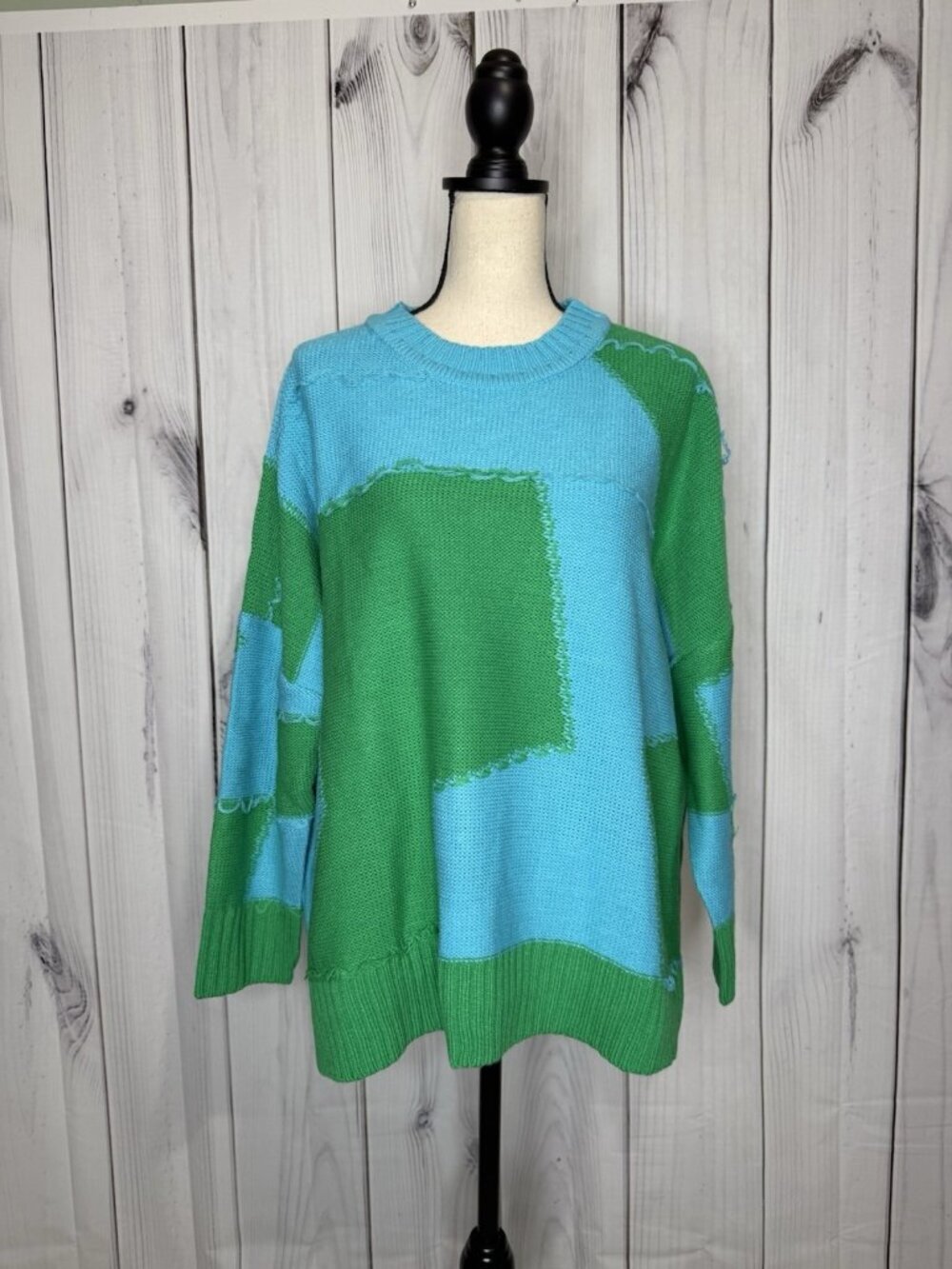 T.i.m.i.n.g. Sweater Women's Size L Oversized Colorblock Green Aqua NWT